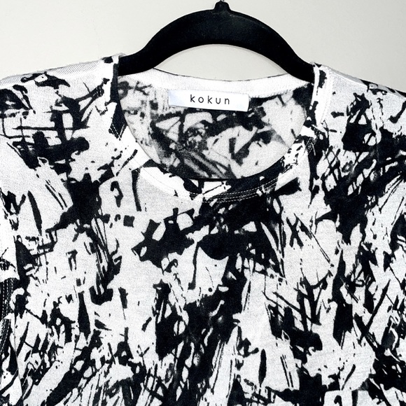 Kokun Abstract Granite Print Fitted Crew | Bamboo & Cashmere Top | Sz Medium - Picture 4 of 7